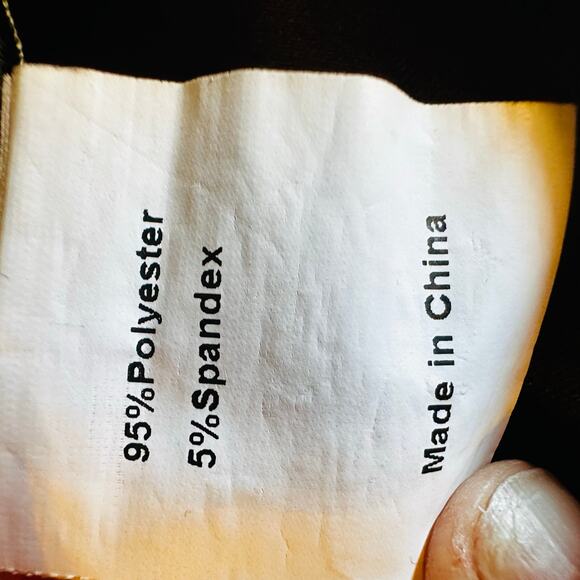 Apperloth An Olive Green Long Sleeve Zip Up Jacket - Picture 6 of 6